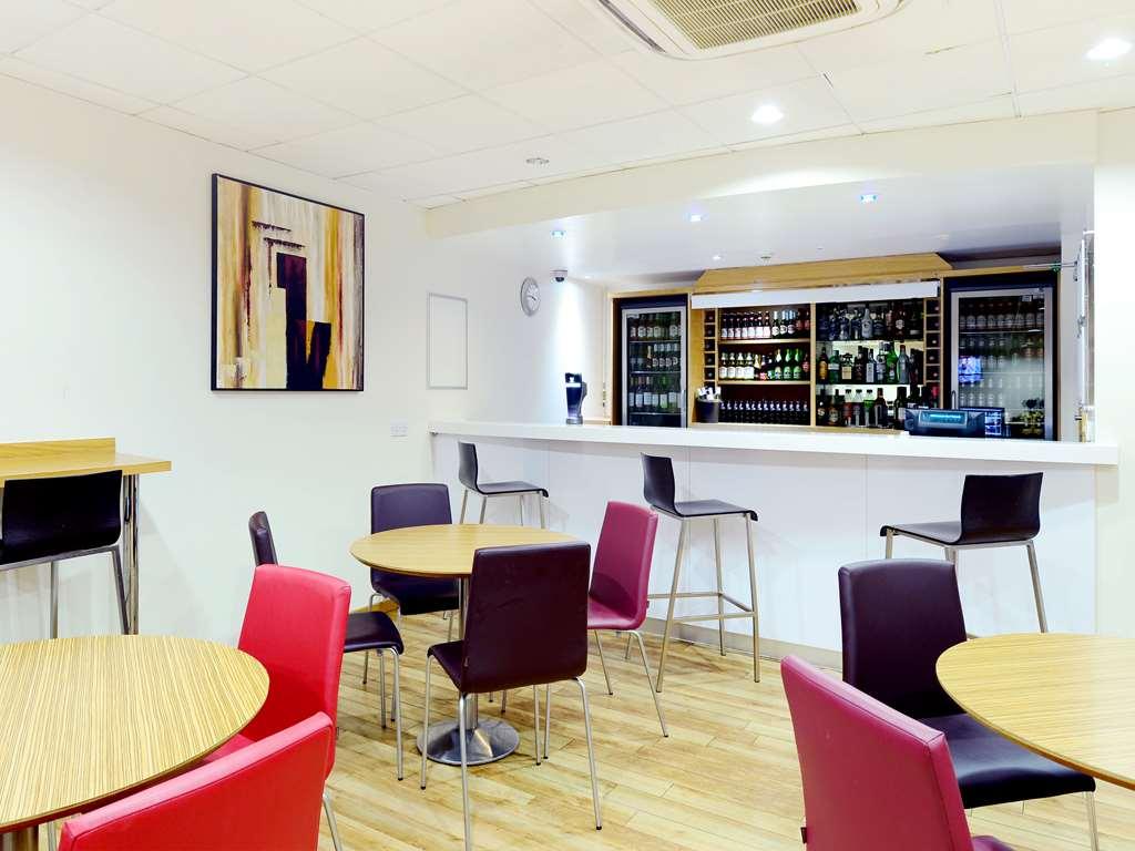 Travelodge London Euston Étterem fotó